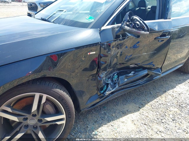 Aukcja sprzedaży 2017 Audi A4 Premium Plus, vin: WAUENAF46HN017694, numer aukcji: 45761273