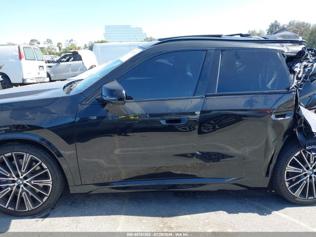 BMW X1 M35i 2024 WBX13EF0XR5Y30195 Image 13