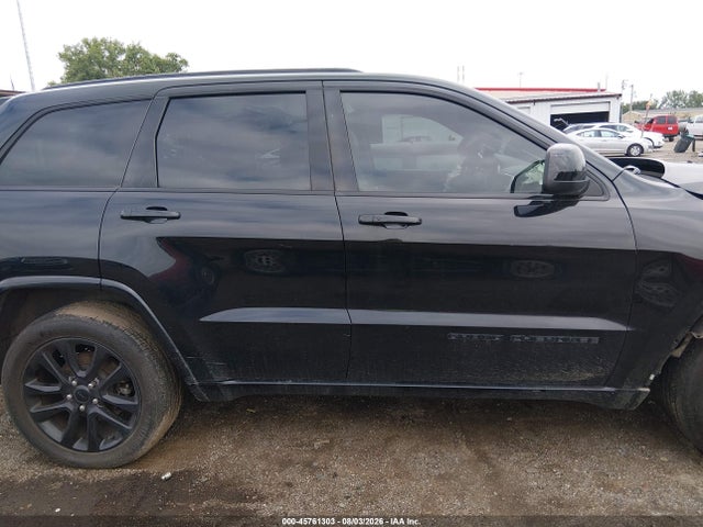 Продажа на аукционе авто 2018 Jeep Grand Cherokee Altitude 4x2, vin: 1C4RJEAG4JC338949, номер лота: 45761303