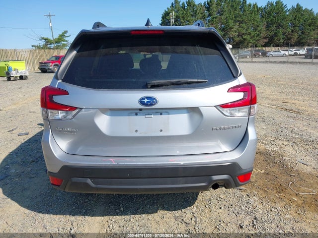 2024 Subaru Forester Premium მანქანა იყიდება აუქციონზე, vin: JF2SKADC4RH506962, აუქციონის ნომერი: 45761305