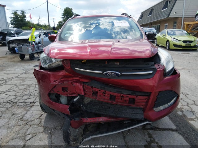 Продажа на аукционе авто 2015 Ford Escape Se, vin: 1FMCU9G95FUC66542, номер лота: 45761336