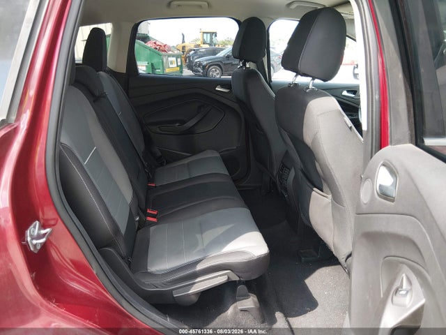 Продажа на аукционе авто 2015 Ford Escape Se, vin: 1FMCU9G95FUC66542, номер лота: 45761336