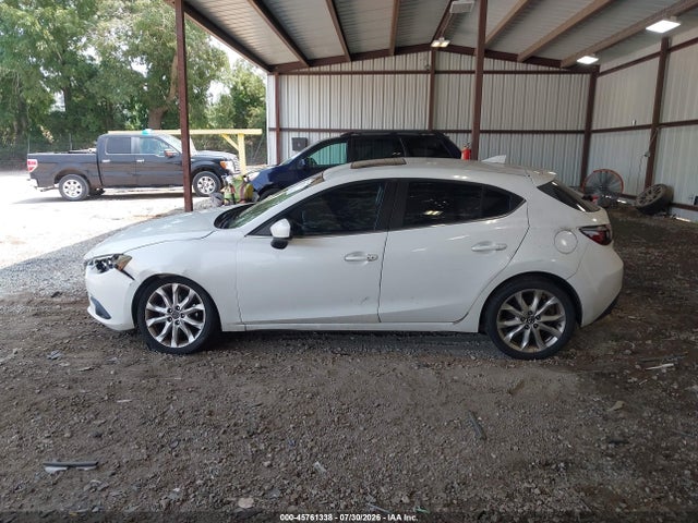 Продажа на аукционе авто 2015 Mazda Mazda3 S Touring, vin: JM1BM1L32F1275655, номер лота: 45761338
