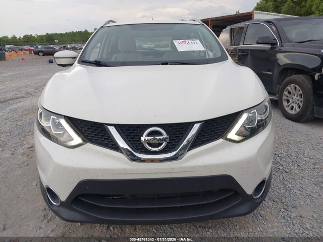 JN1BJ1CP3JW107226 Nissan Rogue Sport Sv