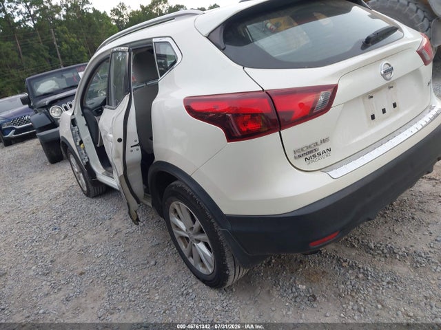 JN1BJ1CP3JW107226 Nissan Rogue Sport Sv