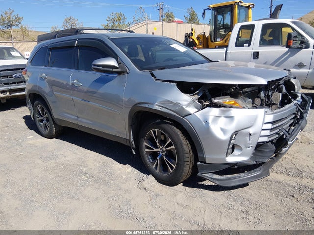 Toyota Highlander Le/le Plus 2019 5TDBZRFH2KS973722 головне зображення