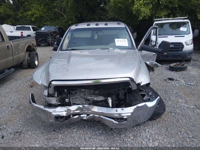 45761396 :رقم المزاد ، 3C63DRGL0CG220882 vin ، 2012 Ram 3500 St مزاد بيع