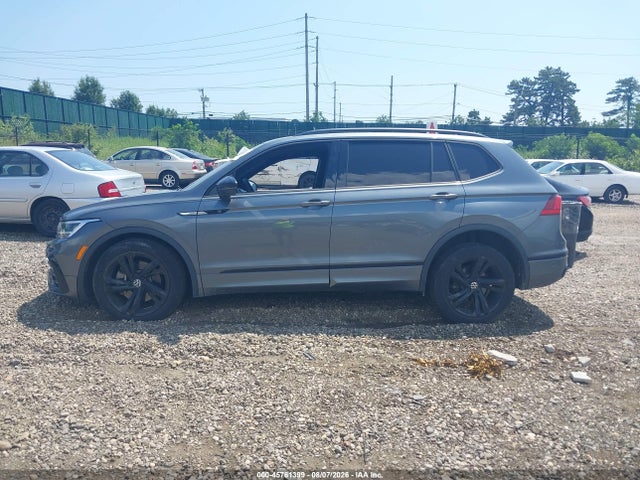 2024 Volkswagen Tiguan 2.0t Se R-line Black მანქანა იყიდება აუქციონზე, vin: 3VV8B7AX6RM031122, აუქციონის ნომერი: 45761399