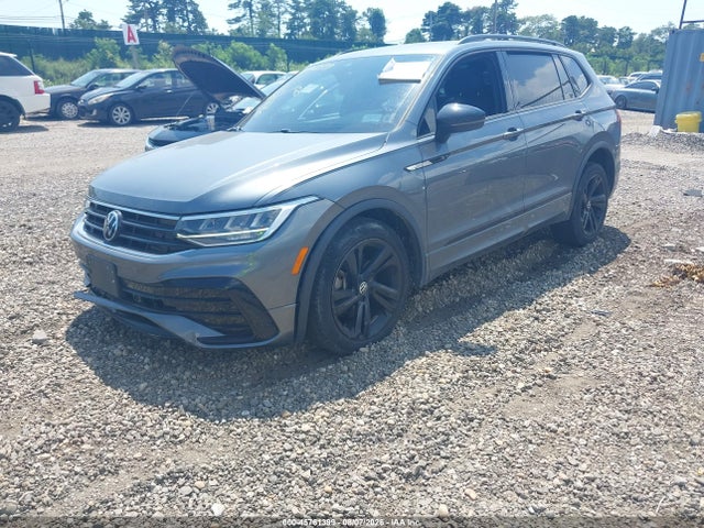 2024 Volkswagen Tiguan 2.0t Se R-line Black მანქანა იყიდება აუქციონზე, vin: 3VV8B7AX6RM031122, აუქციონის ნომერი: 45761399