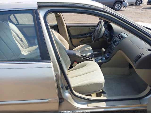 Aukcja sprzedaży 2001 Nissan Maxima Gxe, vin: JN1CA31DX1T627904, numer aukcji: 45761402