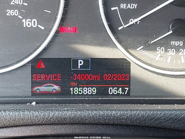 2014 Bmw 320i მანქანა იყიდება აუქციონზე, vin: WBA3B1C53EK131825, აუქციონის ნომერი: 45761410