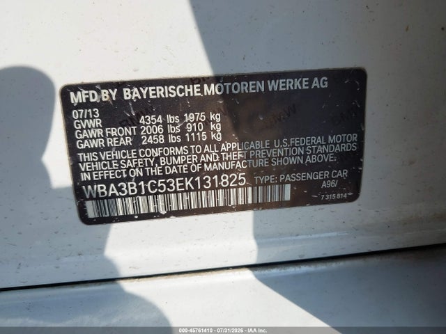 2014 Bmw 320i მანქანა იყიდება აუქციონზე, vin: WBA3B1C53EK131825, აუქციონის ნომერი: 45761410