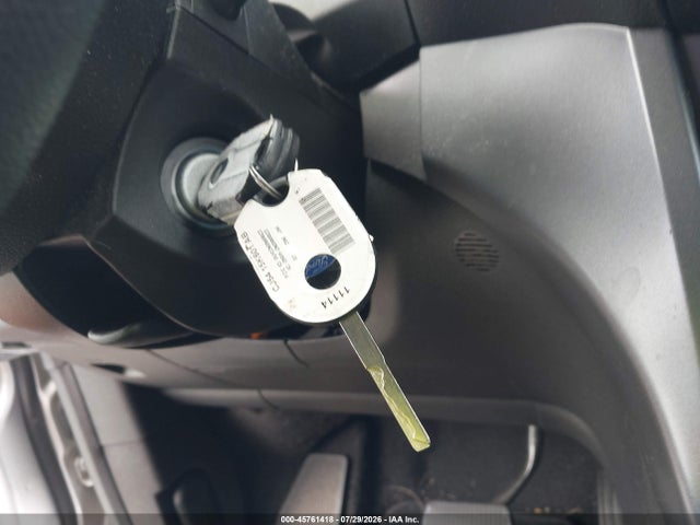 Продажа на аукционе авто 2018 Ford Escape Se, vin: 1FMCU9GD5JUD08561, номер лота: 45761418