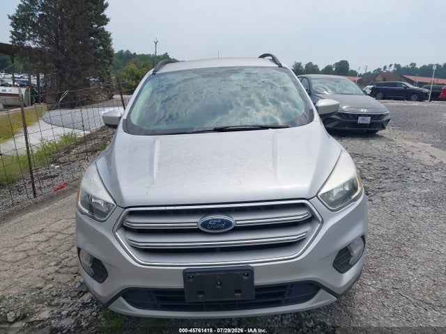 Продажа на аукционе авто 2018 Ford Escape Se, vin: 1FMCU9GD5JUD08561, номер лота: 45761418