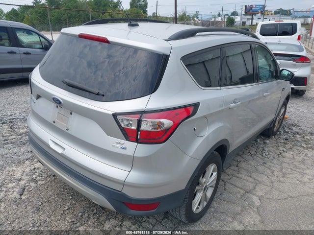 Продажа на аукционе авто 2018 Ford Escape Se, vin: 1FMCU9GD5JUD08561, номер лота: 45761418