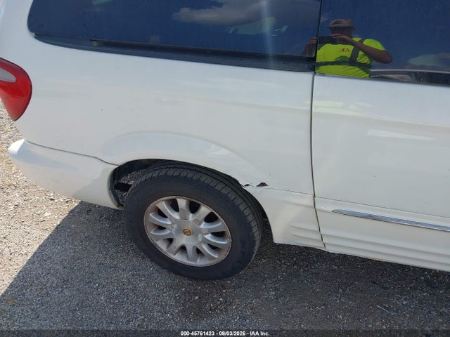 Продаж на аукціоні авто 2001 Chrysler Town & Country Lxi, vin: 2C8GP54L31R234229, номер лоту: 45761423
