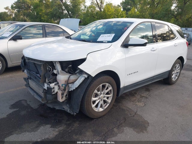 Chevrolet EQUINOX LT 2018 2GNAXSEV2J6273330 Image 2