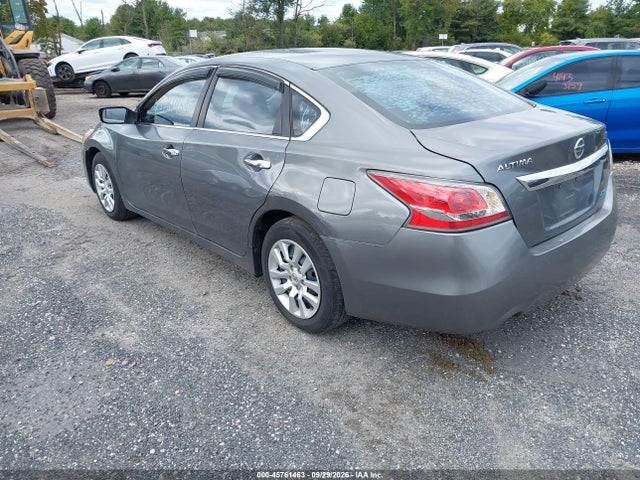 2014 Nissan Altima მანქანა იყიდება აუქციონზე, vin: 1N4AL3AP0EN353413, აუქციონის ნომერი: 45761463