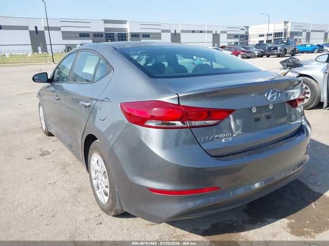 Продаж на аукціоні авто 2018 Hyundai Elantra Se, vin: 5NPD74LFXJH329054, номер лоту: 45761465