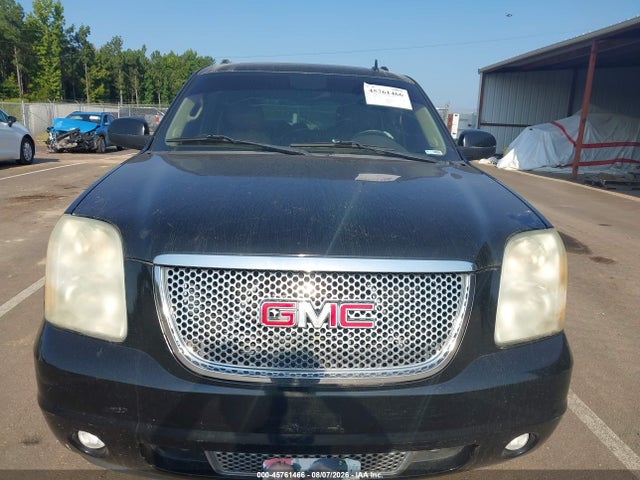2011 Gmc Yukon Xl 1500 Denali მანქანა იყიდება აუქციონზე, vin: 1GKS1MEF6BR348480, აუქციონის ნომერი: 45761466