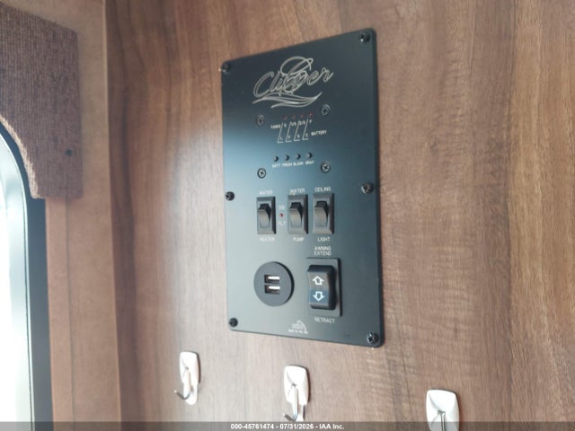 Продажа на аукционе авто 2018 Forest River Coleman Viking 17fq Travel Trailer, vin: 5ZT2CWFC0JJ117916, номер лота: 45761474