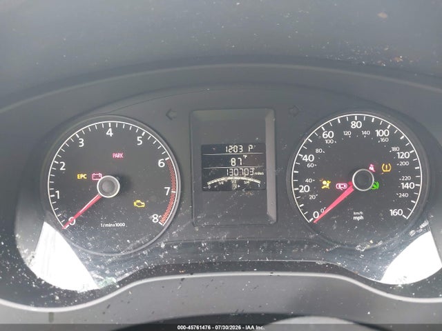 2014 Volkswagen Jetta 2.0l S მანქანა იყიდება აუქციონზე, vin: 3VW2K7AJ0EM231677, აუქციონის ნომერი: 45761476