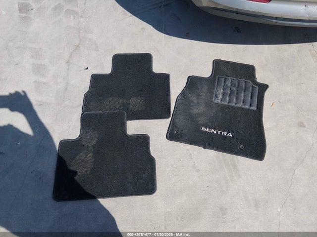 45761477 :رقم المزاد ، 3N1AB8DV7SY306899 vin ، 2025 Nissan Sentra Sr مزاد بيع