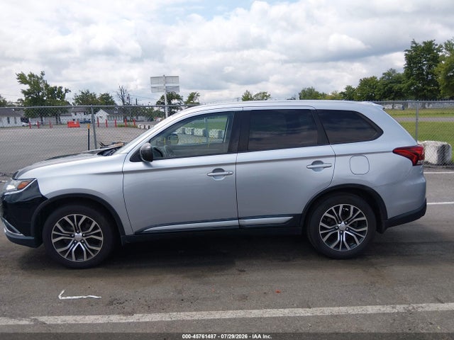 Продаж на аукціоні авто 2016 Mitsubishi Outlander Es, vin: JA4AD2A31GZ010257, номер лоту: 45761487