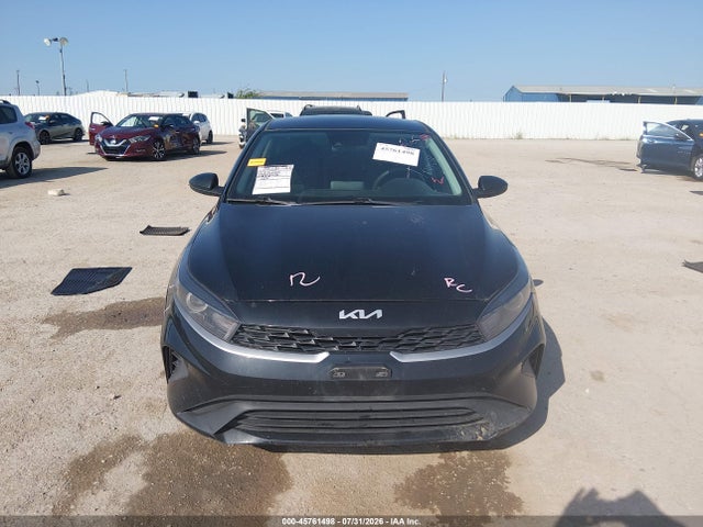 2024 Kia Forte Lxs მანქანა იყიდება აუქციონზე, vin: 3KPF24AD1RE837793, აუქციონის ნომერი: 45761498