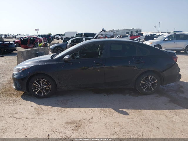 2024 Kia Forte Lxs მანქანა იყიდება აუქციონზე, vin: 3KPF24AD1RE837793, აუქციონის ნომერი: 45761498