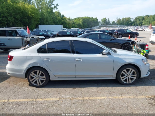 2017 Volkswagen Jetta 1.8t Sel/1.8t Sel Premium მანქანა იყიდება აუქციონზე, vin: 3VWL17AJXHM259627, აუქციონის ნომერი: 45761512