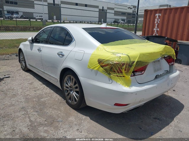 2015 Lexus Ls 460 მანქანა იყიდება აუქციონზე, vin: JTHBL5EF6F5135469, აუქციონის ნომერი: 45761513
