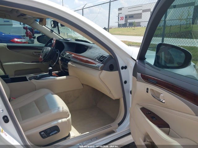 2015 Lexus Ls 460 მანქანა იყიდება აუქციონზე, vin: JTHBL5EF6F5135469, აუქციონის ნომერი: 45761513