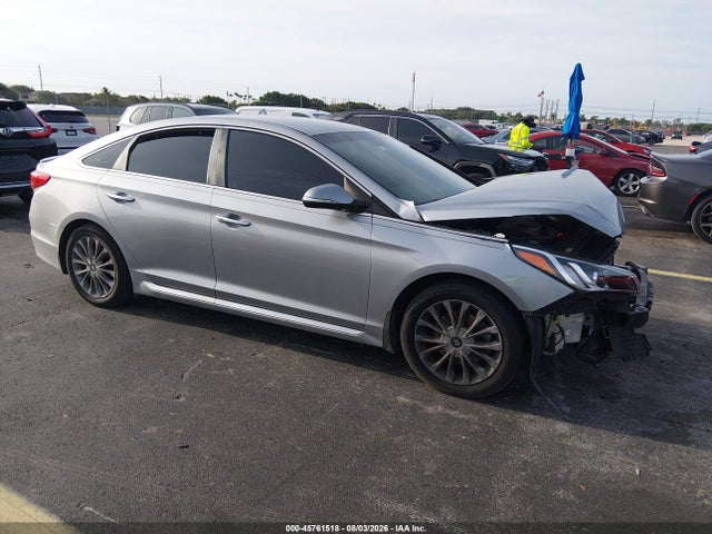 2015 Hyundai Sonata Limited მანქანა იყიდება აუქციონზე, vin: 5NPE34AF0FH050609, აუქციონის ნომერი: 45761518