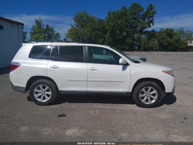 Продаж на аукціоні авто 2012 Toyota Highlander Se V6, vin: 5TDBK3EH9CS142979, номер лоту: 45761579