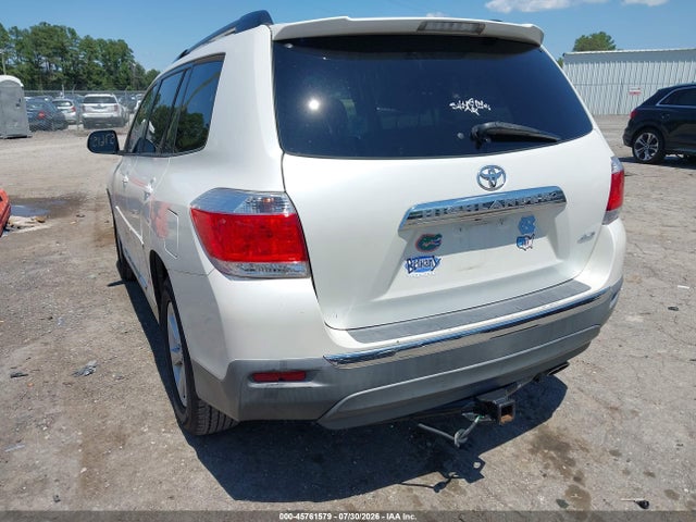 Продаж на аукціоні авто 2012 Toyota Highlander Se V6, vin: 5TDBK3EH9CS142979, номер лоту: 45761579