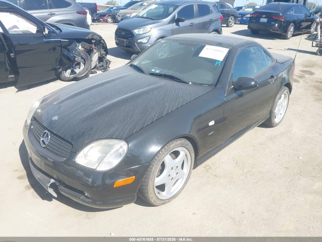 Aukcja sprzedaży 2000 Mercedes-benz Slk 230 Kompressor, vin: WDBKK47F9YF145386, numer aukcji: 45761685