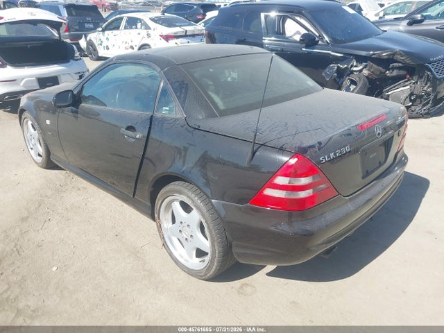 Aukcja sprzedaży 2000 Mercedes-benz Slk 230 Kompressor, vin: WDBKK47F9YF145386, numer aukcji: 45761685