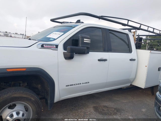 45761724 :رقم المزاد ، 1GD48PEY7LF332001 vin ، 2020 Gmc Sierra 3500hd Chassis مزاد بيع