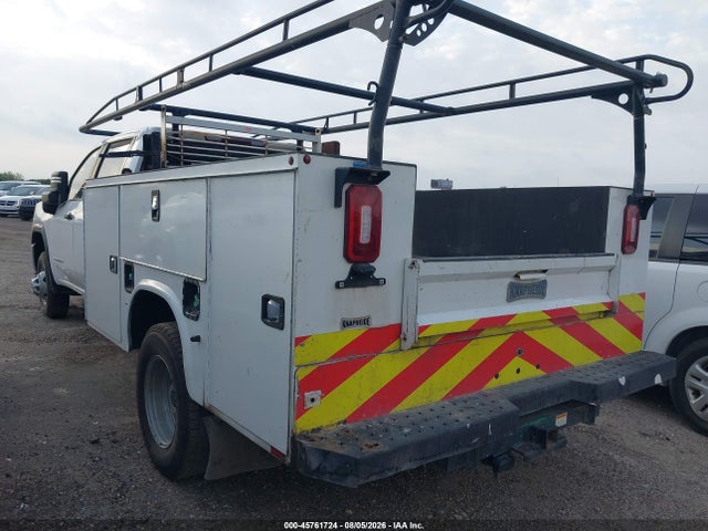 45761724 :رقم المزاد ، 1GD48PEY7LF332001 vin ، 2020 Gmc Sierra 3500hd Chassis مزاد بيع