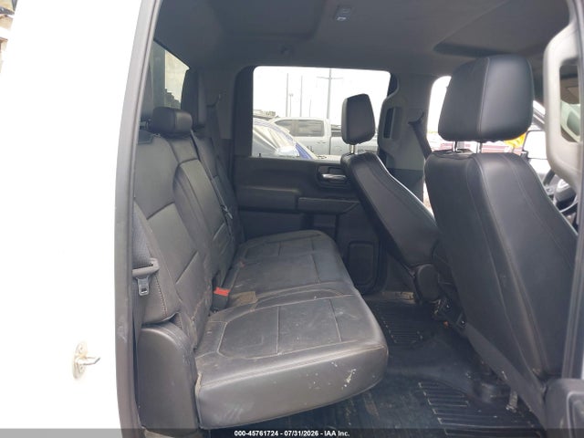 45761724 :رقم المزاد ، 1GD48PEY7LF332001 vin ، 2020 Gmc Sierra 3500hd Chassis مزاد بيع