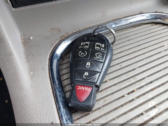 45761748 :رقم المزاد ، 2D4RN5DG5BR654484 vin ، 2011 Dodge Grand Caravan Crew مزاد بيع