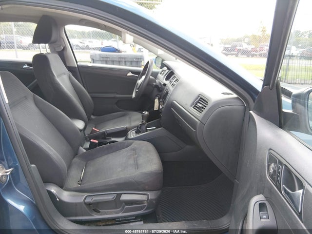 Продажа на аукционе авто 2016 Volkswagen Jetta 1.4t S, vin: 3VW167AJ7GM386181, номер лота: 45761761