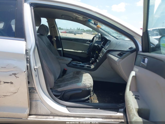 Продажа на аукционе авто 2017 Hyundai Sonata, vin: 5NPE24AF4HH521277, номер лота: 45761785