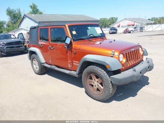 45761826 :رقم المزاد ، 1J4BA3H1XBL510646 vin ، 2011 Jeep Wrangler Unlimited Sport مزاد بيع