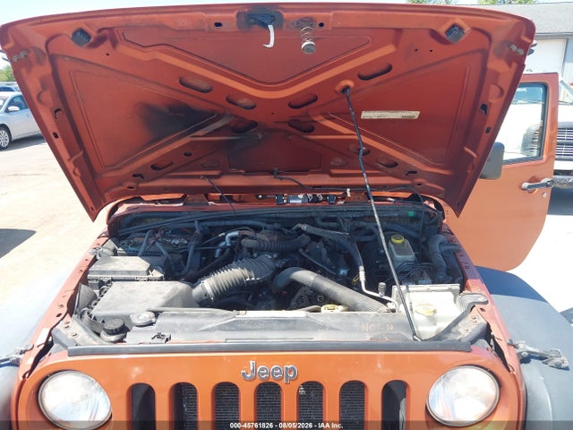 45761826 :رقم المزاد ، 1J4BA3H1XBL510646 vin ، 2011 Jeep Wrangler Unlimited Sport مزاد بيع