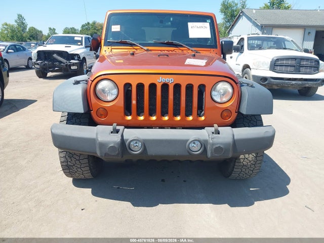 45761826 :رقم المزاد ، 1J4BA3H1XBL510646 vin ، 2011 Jeep Wrangler Unlimited Sport مزاد بيع