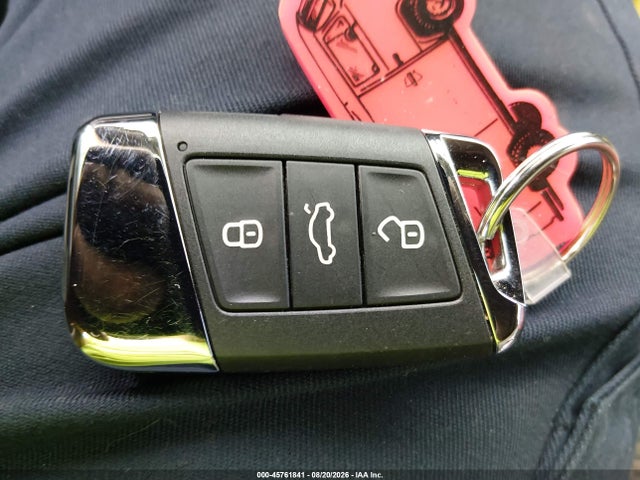 Продажа на аукционе авто 2026 Volkswagen Jetta Gli Autobahn, vin: 3VW1M7BU0TM018661, номер лота: 45761841