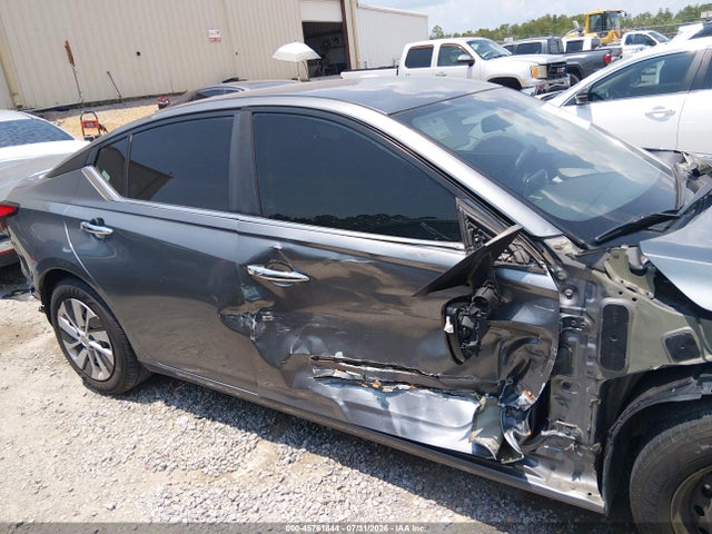 1N4BL4BV7LC238887 Nissan Altima S Fwd