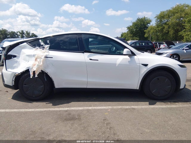 Продаж на аукціоні авто 2026 Tesla Model Y All-wheel Drive/long Range Launch Series/premium All-wheel Drive, vin: 7SAYGDEE2TA638315, номер лоту: 45761847